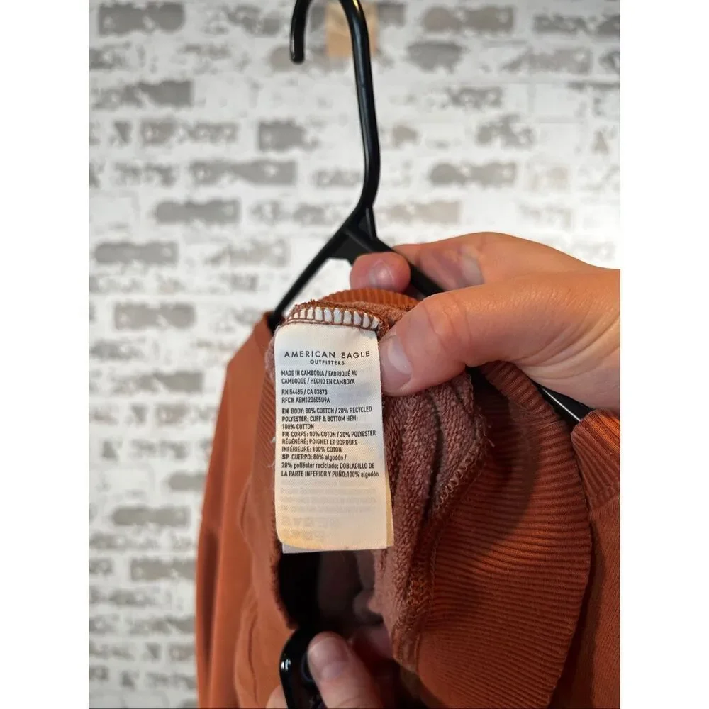 American Eagle | women burnt orange cropped crew neck